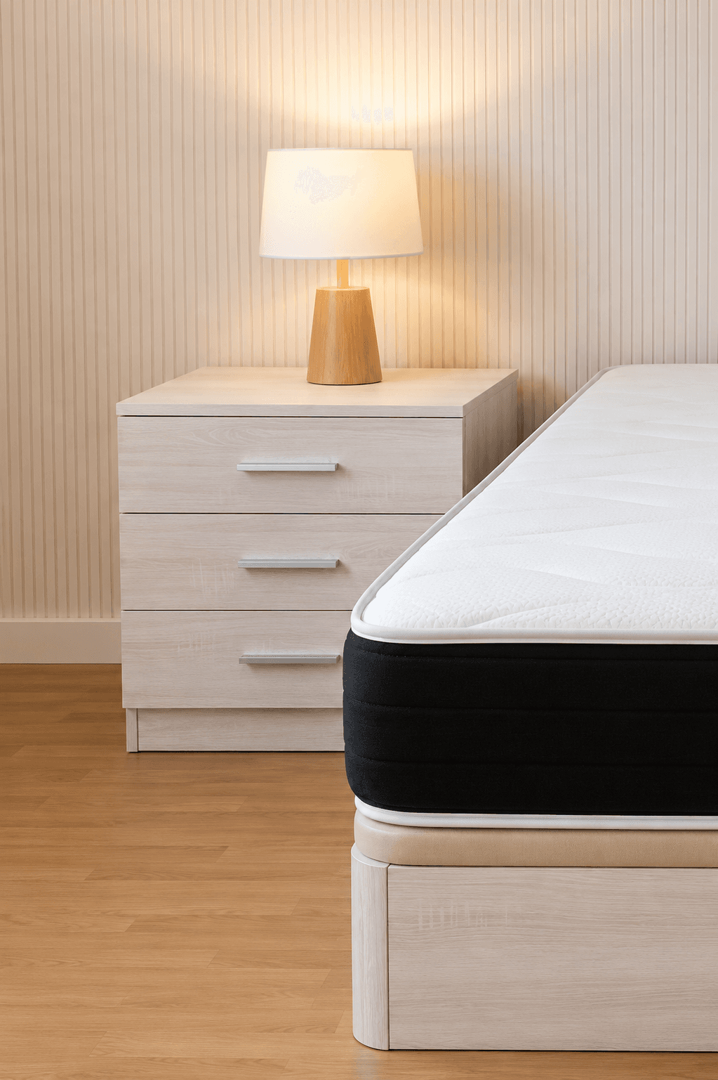 Eco Nachttisch 3 Schubladen